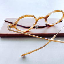 將圖片載入圖庫檢視器 YK3543