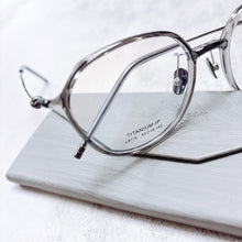 將圖片載入圖庫檢視器 YK2992