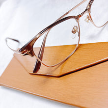 將圖片載入圖庫檢視器 YK3354