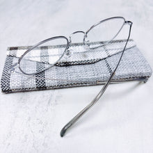 將圖片載入圖庫檢視器 YK3367