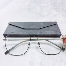 將圖片載入圖庫檢視器 YK3139