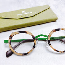 將圖片載入圖庫檢視器 YK3578