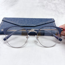 將圖片載入圖庫檢視器 YK3261