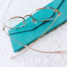 將圖片載入圖庫檢視器 YK2900