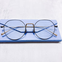 將圖片載入圖庫檢視器 YK3481