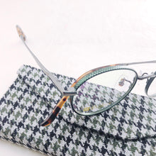 將圖片載入圖庫檢視器 YK2729