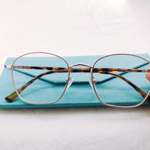 將圖片載入圖庫檢視器 YK2747