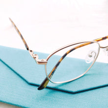 將圖片載入圖庫檢視器 YK2747