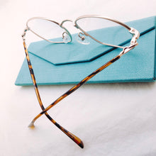 將圖片載入圖庫檢視器 YK2747