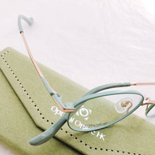 將圖片載入圖庫檢視器 YK2810