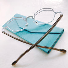 將圖片載入圖庫檢視器 YK2832