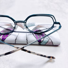 將圖片載入圖庫檢視器 YK3493