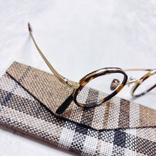 將圖片載入圖庫檢視器 YK3497