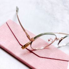 將圖片載入圖庫檢視器 YK3394