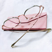 將圖片載入圖庫檢視器 YK3394