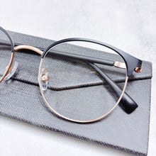 將圖片載入圖庫檢視器 YK3334