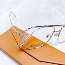 將圖片載入圖庫檢視器 YK3502
