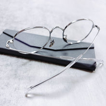 將圖片載入圖庫檢視器 YK3465
