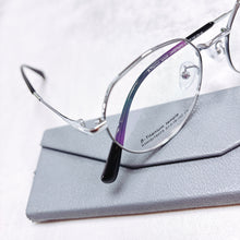 將圖片載入圖庫檢視器 YK3577
