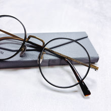 將圖片載入圖庫檢視器 YK3485
