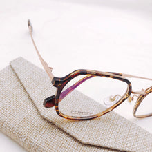 將圖片載入圖庫檢視器 YK3472
